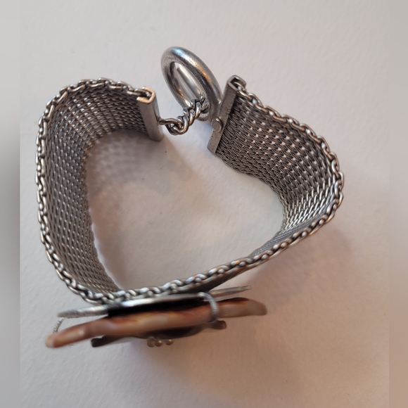 Rare Chanel Silver Mesh Camellia Mother of Pearl Bracelet Cuff Bangle - Picture 4 of 6